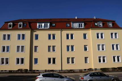 Wohnung Ulm Eselsberg - 3 Zimmer, 82 m&sup2;, 858&euro; | Angebot:27398570