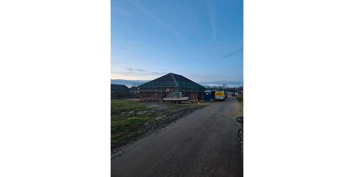 Moderne Doppelhaushälfte im Neubau mit Garten und Carport 4 zimmer