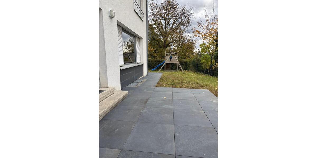 Erdgeschoßwohnung Waiblingen Beinstein - 3 Zimmer, 120 m&sup2;, 1.500&euro; | Angebot:23328811