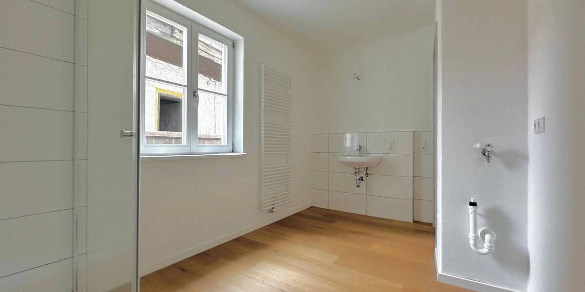 Etagenwohnung Marktl - 3 Zimmer, 74 m&sup2;, 920&euro; | Angebot:26156557