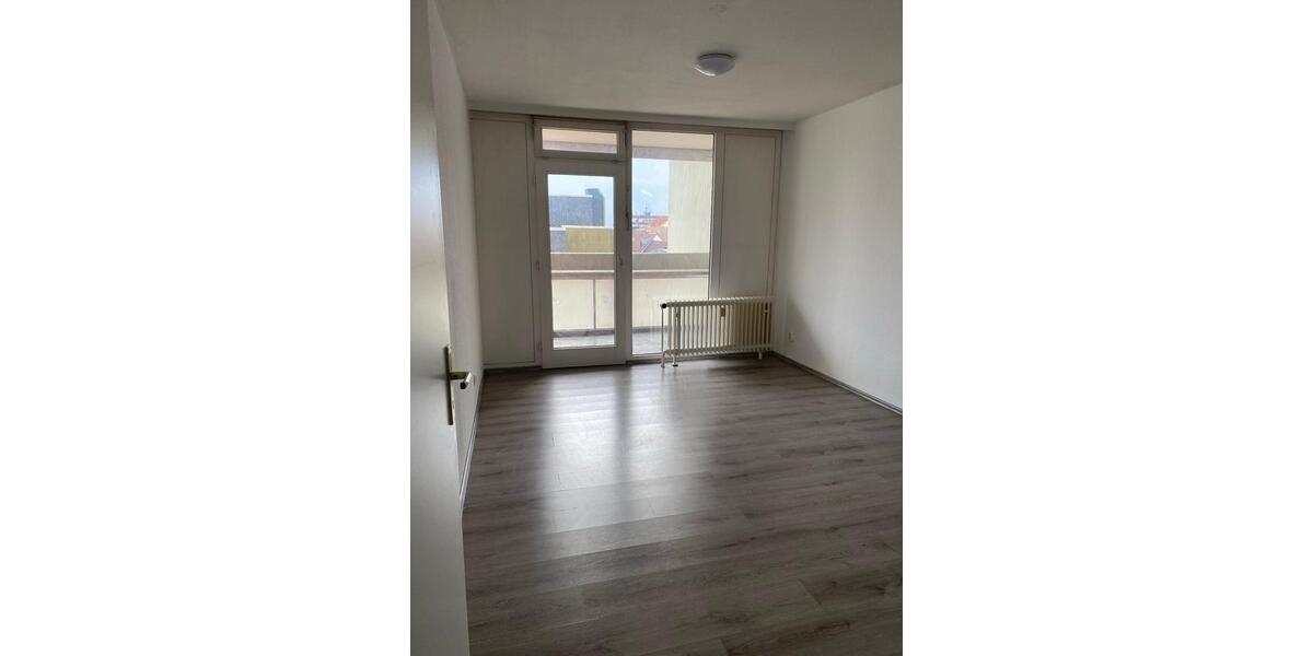 Etagenwohnung Hannover Linden-Limmer - 4 Zimmer, 114 m&sup2;, 1.050&euro; | Angebot:22364273