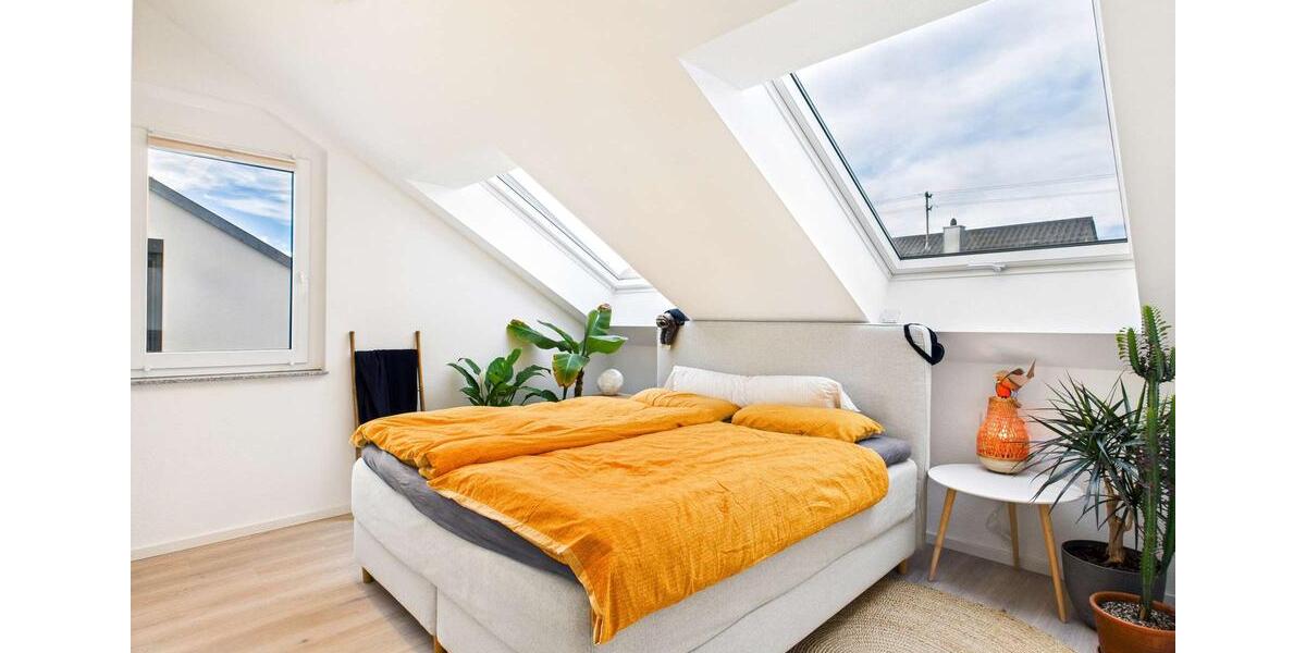 Dachgeschoßwohnung Kornwestheim - 4 Zimmer, 94 m&sup2;, 1.880&euro; | Angebot:24663488