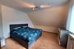 Helle 2-Zimmer-Wohnung mit Einbauküche zimmer