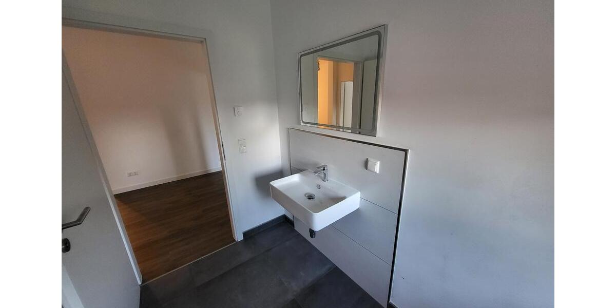 Einfamilienhaus Minden Kuhlenkamp - 4 Zimmer, 140 m&sup2;, 1.550&euro; | Angebot:24962608