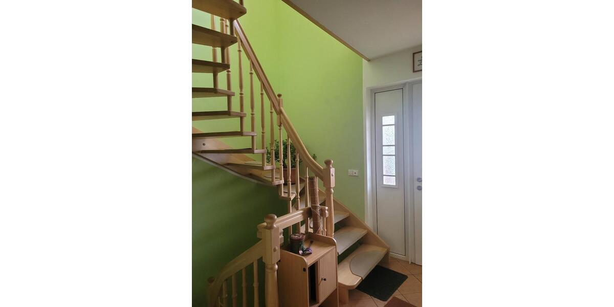 Zwei-Zimmer-Wohnung (Obergeschoss) oder ganzes Haus 2 zimmer