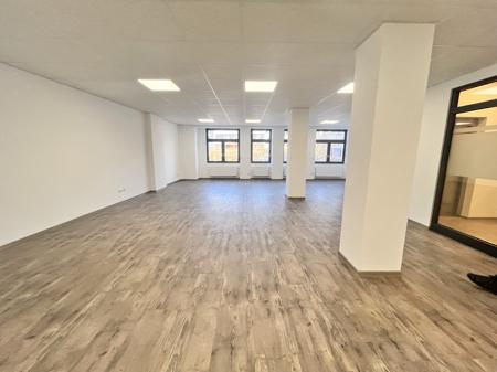 Erstbezug nach Kernsanierung! Repräsentative Bürofläche in der Iserlohner Innenstadt zu vermieten!
