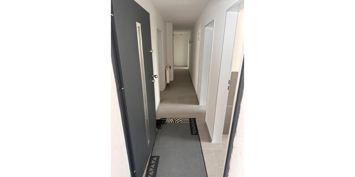 Erdgeschoßwohnung Brunnen - 2 Zimmer, 75 m&sup2;, 887&euro; | Angebot:25107069