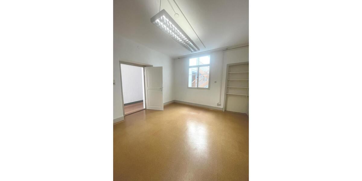 Gewerbeobjekt Waldshut-Tiengen Tiengen - 1.598&euro; | Angebot:10117203