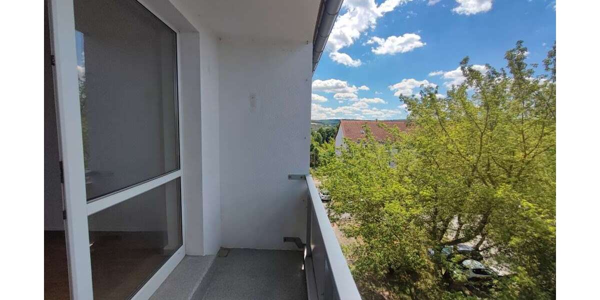 Etagenwohnung Lutherstadt Eisleben - 4 Zimmer, 68 m&sup2;, 388&euro; | Angebot:24876459