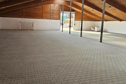 Gewerbeobjekt Höttingen - 2.250&euro; | Angebot:25790532