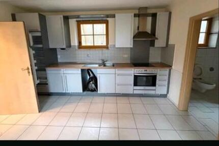 Wohnung Bad Neualbenreuth - 2 Zimmer, 55 m&sup2;, 400&euro; | Angebot:24773521