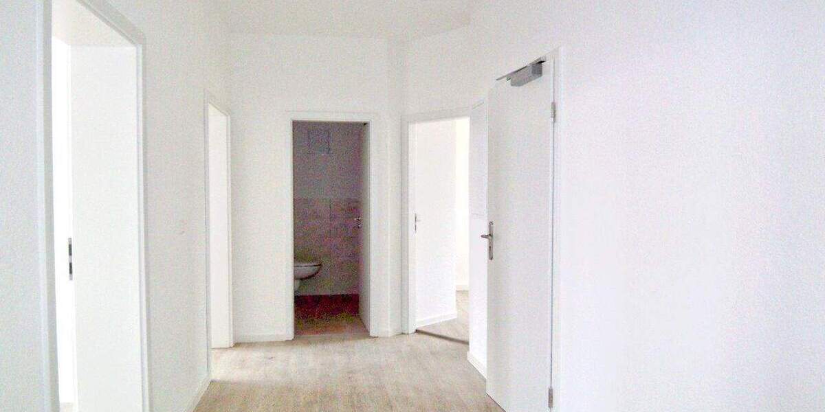 Etagenwohnung Bautzen - 3 Zimmer, 78 m&sup2;, 480&euro; | Angebot:25303296