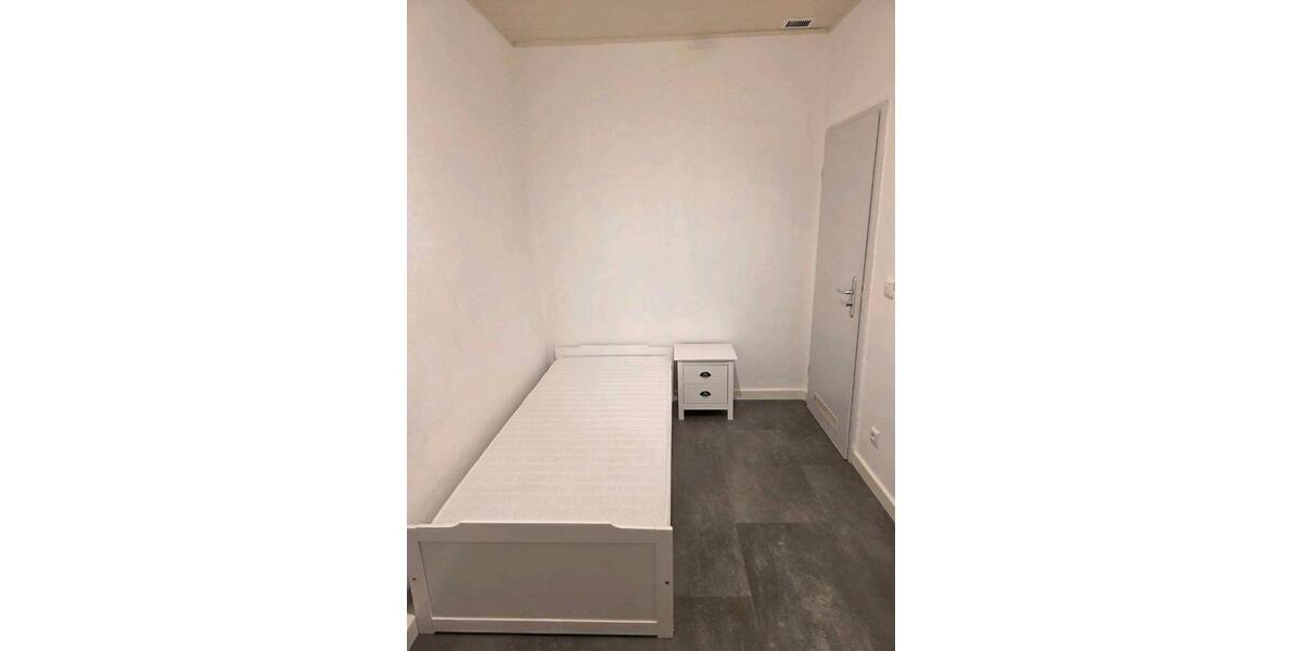 Wohnen auf Zeit Nürnberg Sankt Leonhard - 3 Zimmer, 10 m&sup2;, 425&euro; | Angebot:26605702