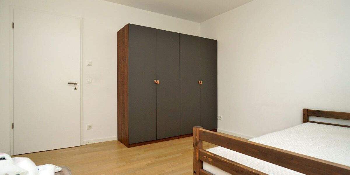 Etagenwohnung Dresden Pirnaische Vorstadt - 4 Zimmer, 115 m&sup2;, 1.750&euro; | Angebot:25154034