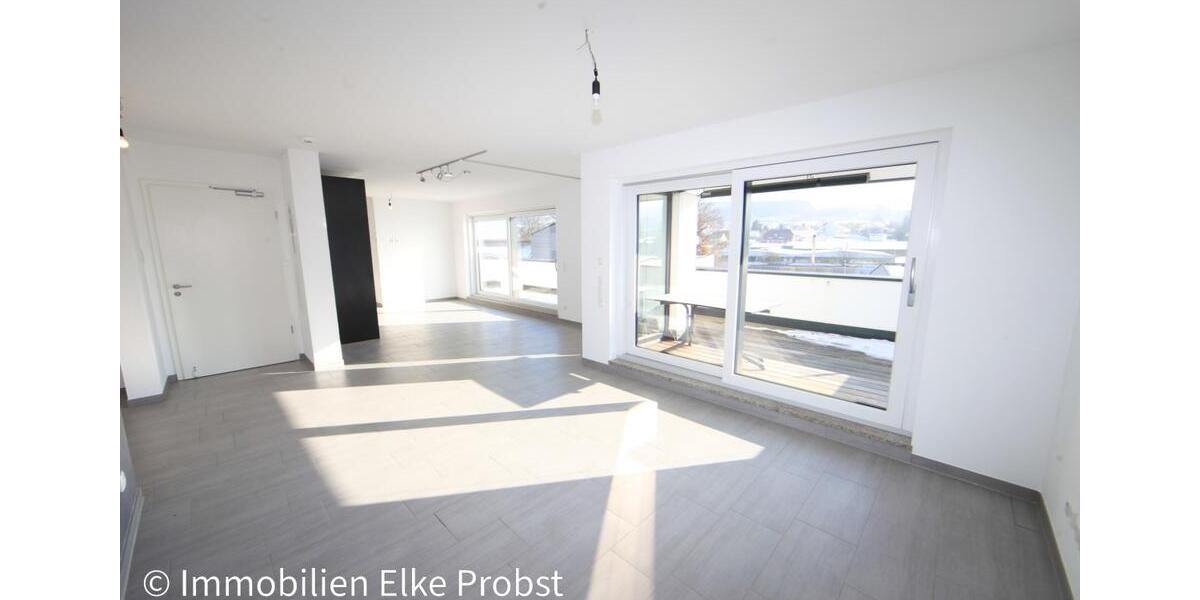 Einfamilienhaus Oberviechtach - 2 Zimmer, 78 m&sup2;, 790&euro; | Angebot:24639137
