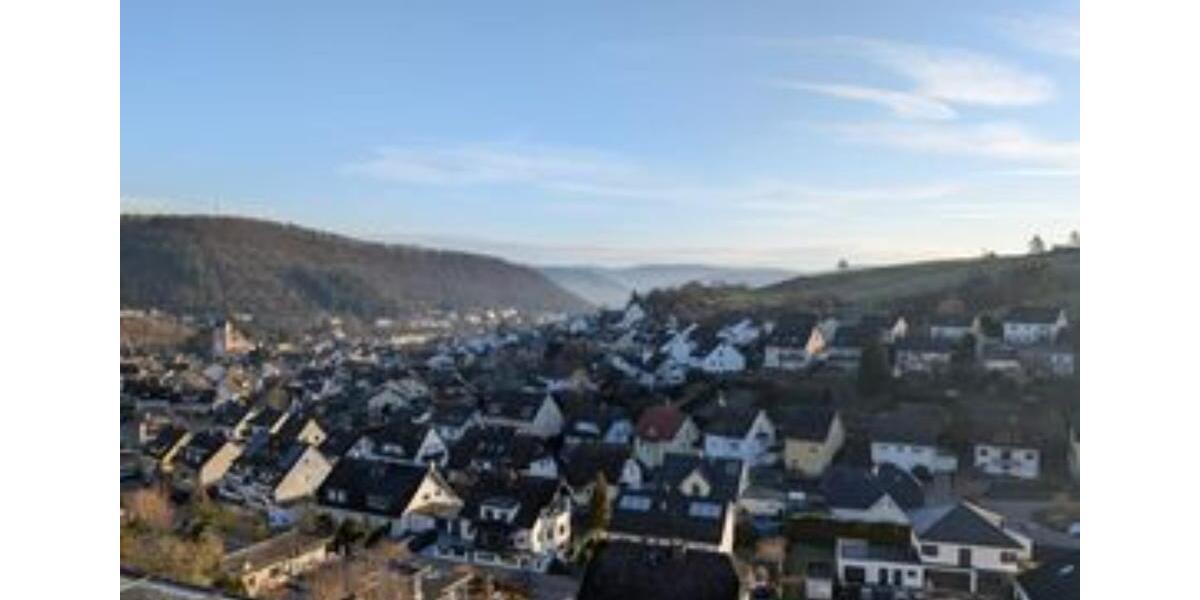 Etagenwohnung Bad Breisig - 3 Zimmer, 115 m&sup2;, 900&euro; | Angebot:24836963