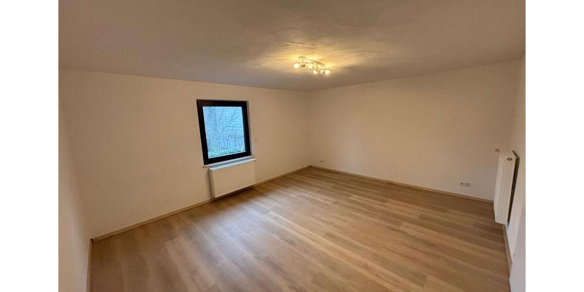 Einfamilienhaus Bruchmühlbach-Miesau Miesau - 5 Zimmer, 160 m&sup2;, 1.700&euro; | Angebot:24815882