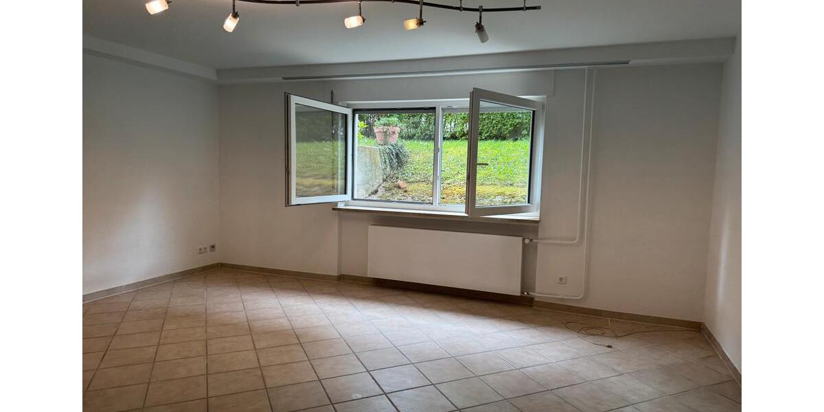 Etagenwohnung Karlsruhe - 2 Zimmer, 60 m&sup2;, 600&euro; | Angebot:26001338