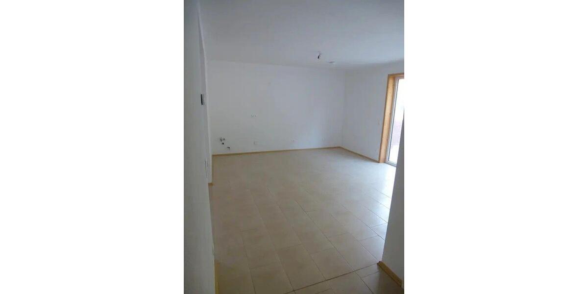Etagenwohnung Sippersfeld - 2 Zimmer, 73 m&sup2;, 660&euro; | Angebot:26673420