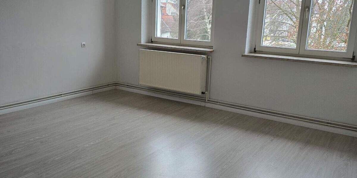 Etagenwohnung Frankfurt (Oder) Frankfurt - 3 Zimmer, 73 m&sup2;, 560&euro; | Angebot:25741225