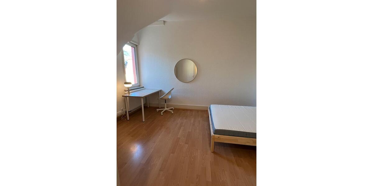 Wohnen auf Zeit Frankfurt am Main Bockenheim - 1 Zimmer, 19 m&sup2;, 850&euro; | Angebot:26020642