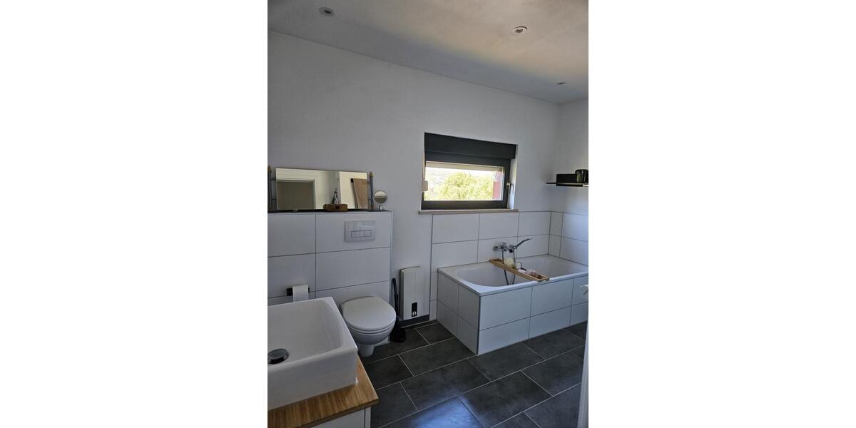Reihenhaus Kall - 2 Zimmer, 90 m&sup2;, 1.050&euro; | Angebot:26498381