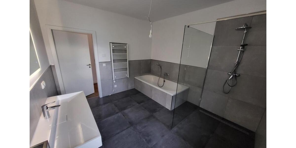 Einfamilienhaus Minden Kuhlenkamp - 4 Zimmer, 140 m&sup2;, 1.550&euro; | Angebot:24962608