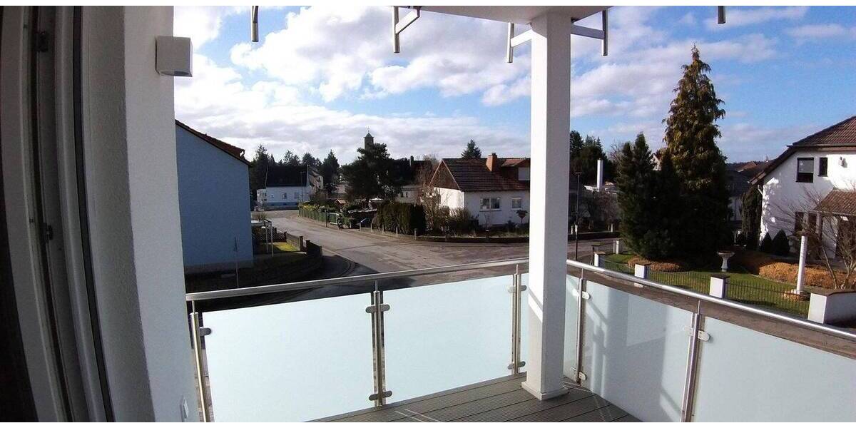 Etagenwohnung Homburg Jägersburg - 3 Zimmer, 98 m&sup2;, 1.250&euro; | Angebot:26809379