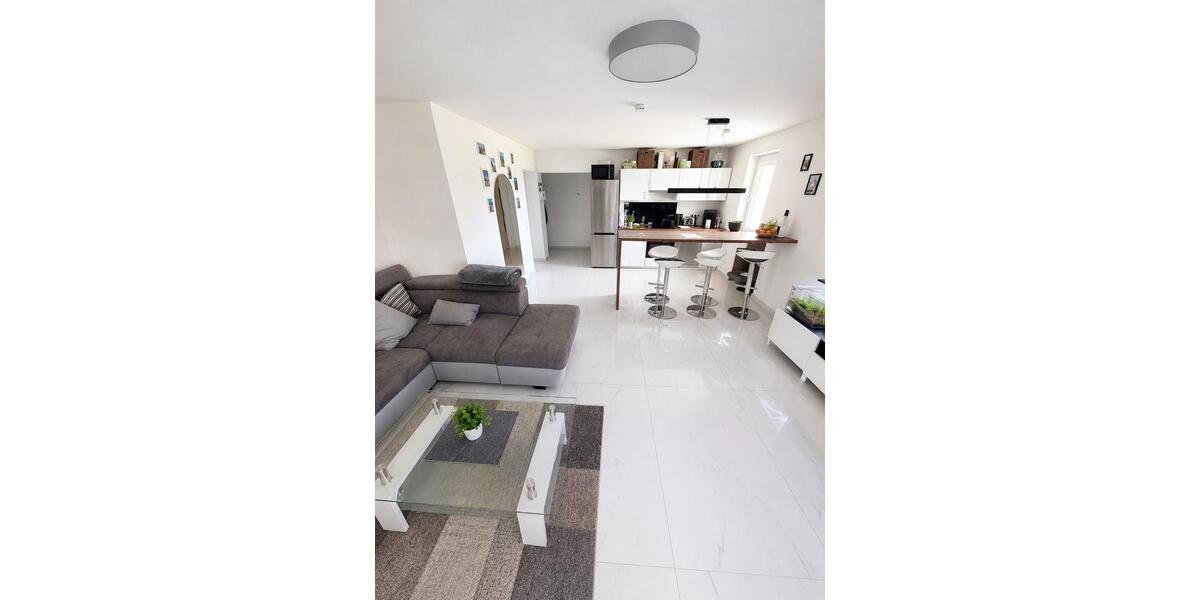 Etagenwohnung Kassel Nordshausen - 2 Zimmer, 83 m&sup2;, 730&euro; | Angebot:26698335