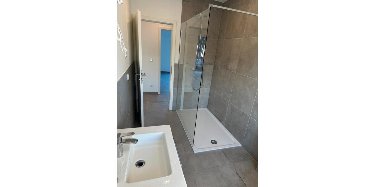 Etagenwohnung Delmenhorst Deichhorst - 3 Zimmer, 75 m&sup2;, 975&euro; | Angebot:26221704