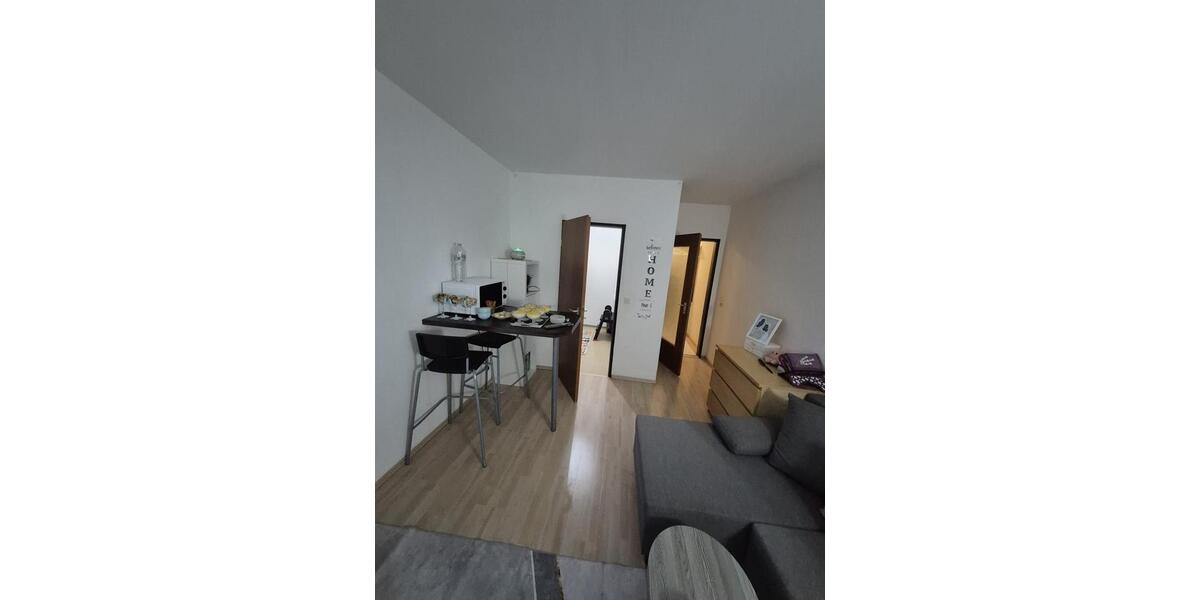 Etagenwohnung Würzburg Steinbachtal - 1 Zimmer, 30 m&sup2;, 650&euro; | Angebot:24773579