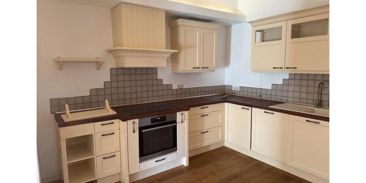 Schöne Wohnung mit 3-4 Zimmern in Bugk zu vermieten 3 zimmer