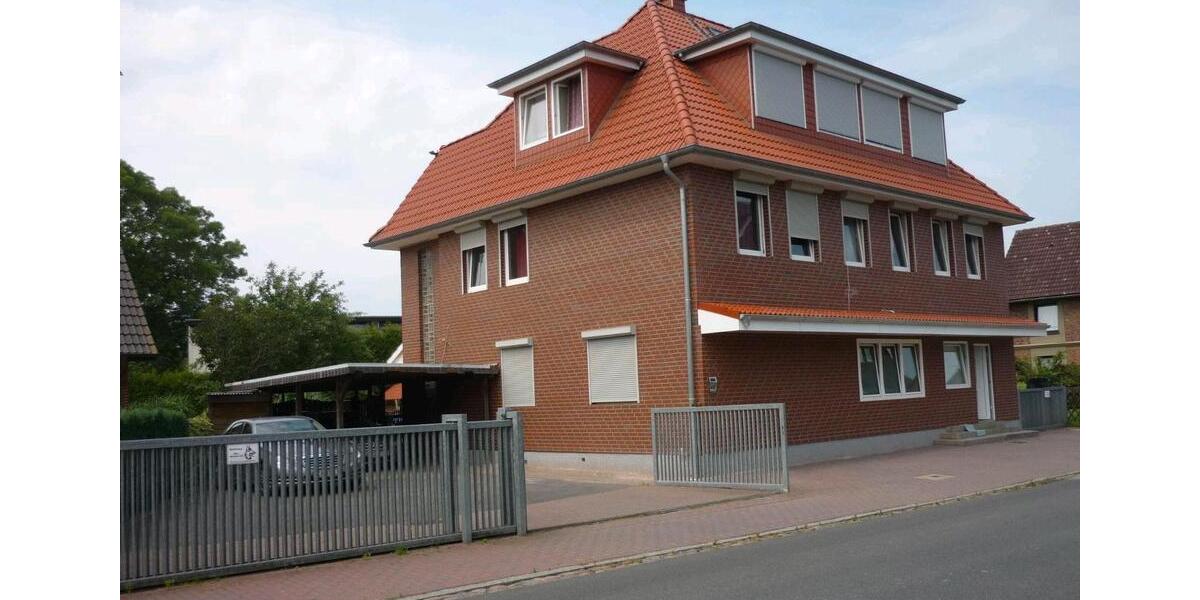 Drei Wohnungen 3 Zimmer, 4 Zimmer und 5 Zimmer 2 Bett und 3 Bett 13 zimmer