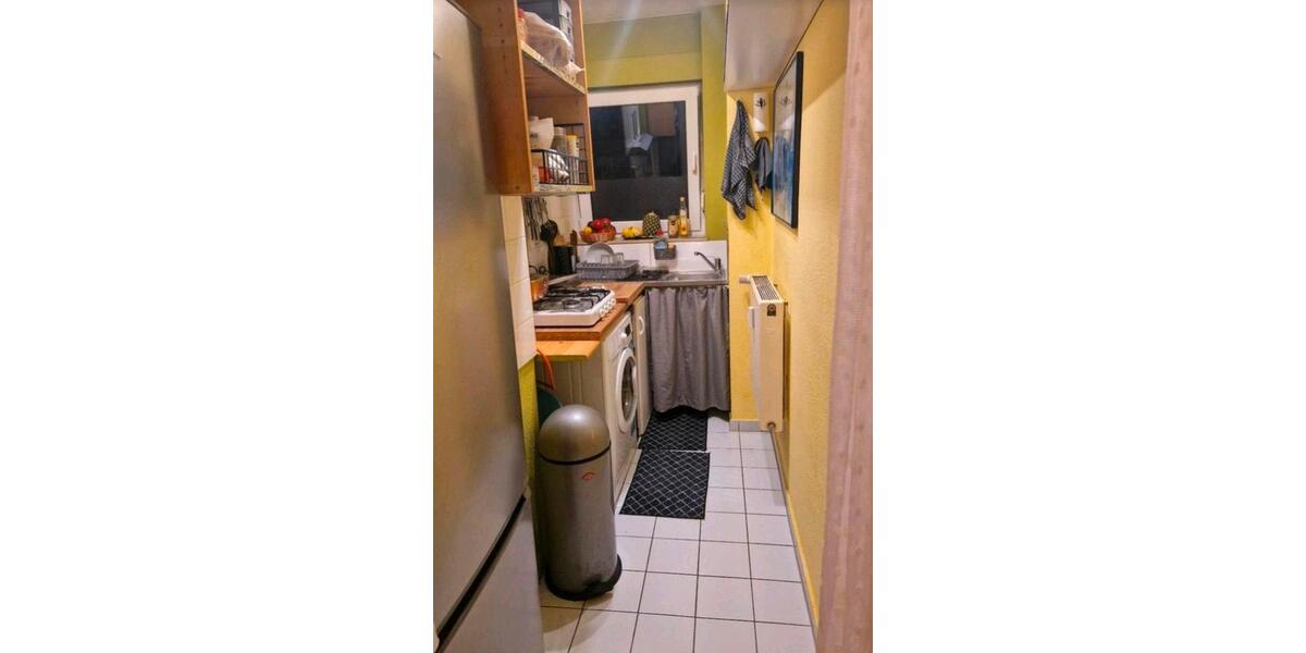Hochparterre Duisburg Ruhrort - 1 Zimmer, 32 m&sup2;, 1.050&euro; | Angebot:26143086