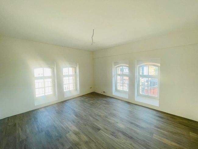 Etagenwohnung Brandenburg an der Havel Altstadt - 4 Zimmer, 131 m&sup2;, 1.185&euro; | Angebot:25801202