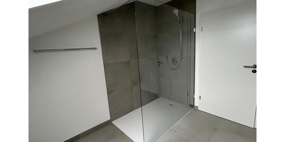 Etagenwohnung Langquaid - 3 Zimmer, 85 m&sup2;, 1.100&euro; | Angebot:24858756