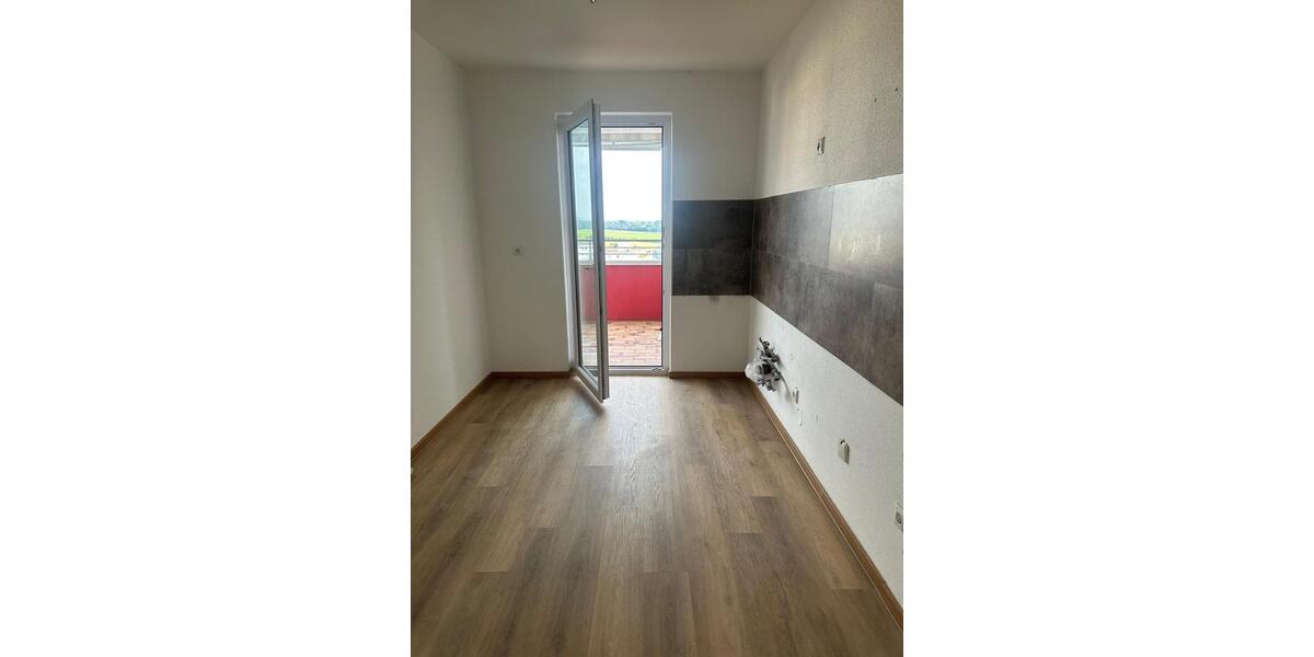 Etagenwohnung Bensheim - 3 Zimmer, 94 m&sup2;, 1.600&euro; | Angebot:26020918