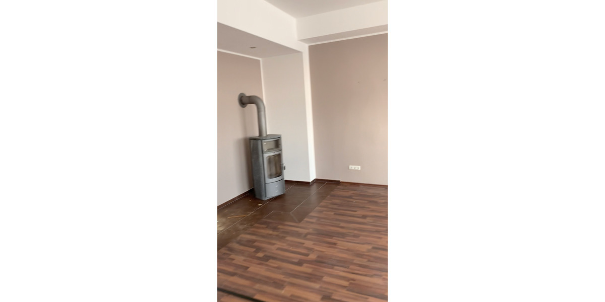 Etagenwohnung Gülzow-Prüzen Prüzen - 4 Zimmer, 140 m&sup2;, 1.000&euro; | Angebot:24401549