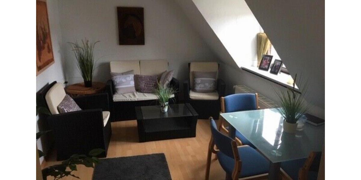Dachgeschoßwohnung Hohenlockstedt - 1.5 Zimmer, 33 m&sup2;, 475&euro; | Angebot:24768453