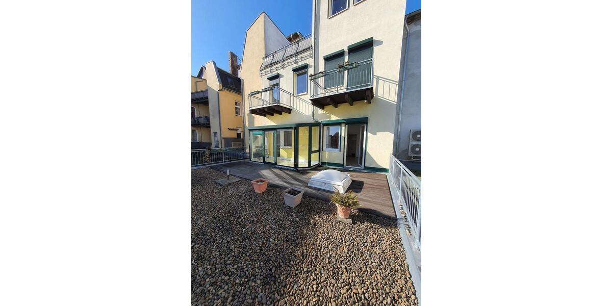 Etagenwohnung Stralsund - 3 Zimmer, 105 m&sup2;, 1.050&euro; | Angebot:25080832