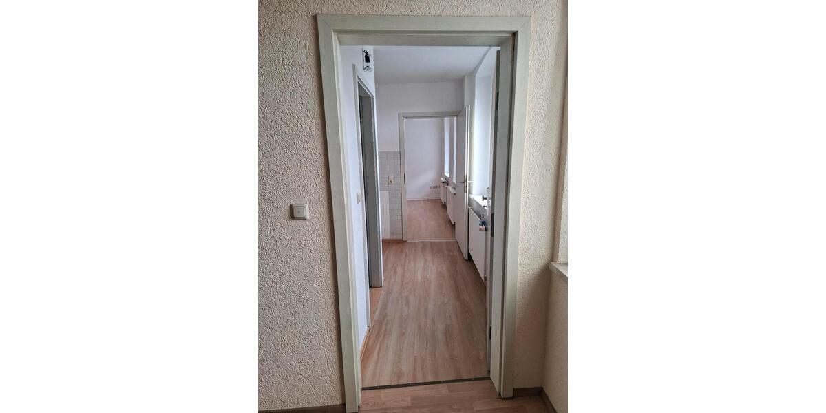 Etagenwohnung Döbeln - 2 Zimmer, 38 m&sup2;, 189&euro; | Angebot:26502253