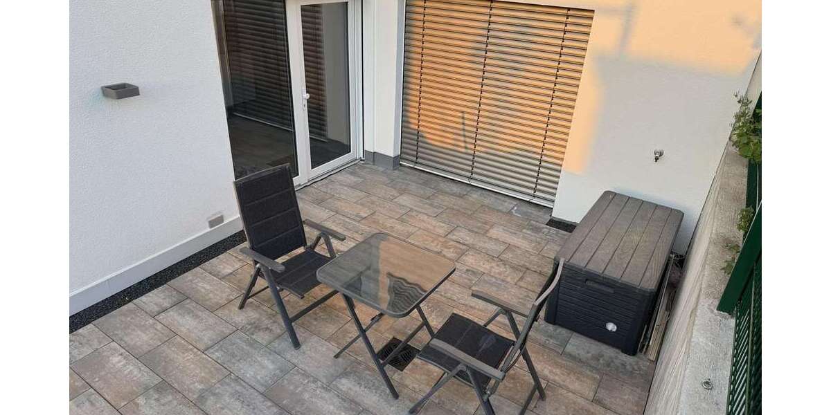 Etagenwohnung Renningen - 2 Zimmer, 75 m&sup2;, 1.300&euro; | Angebot:26732728