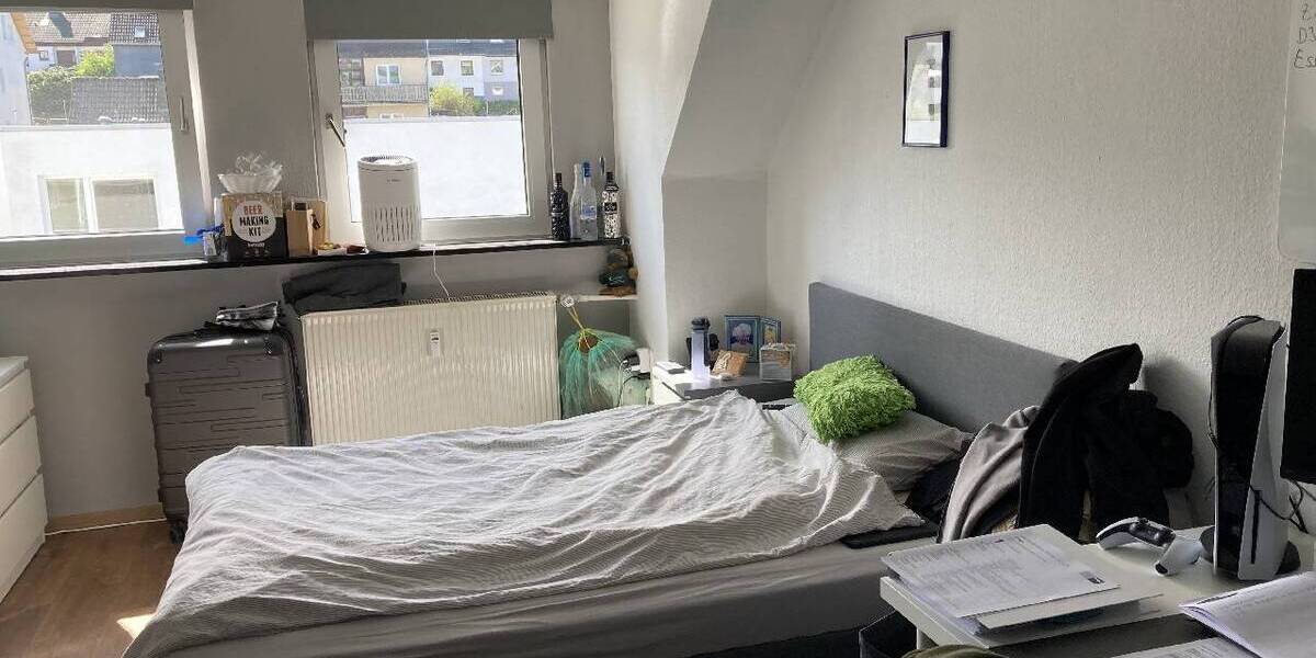 Etagenwohnung Meschede - 3 Zimmer, 106 m&sup2;, 700&euro; | Angebot:26471287