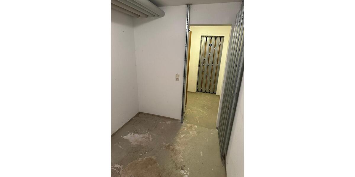 Etagenwohnung Köditz - 1 Zimmer, 30 m&sup2;, 220&euro; | Angebot:26041349