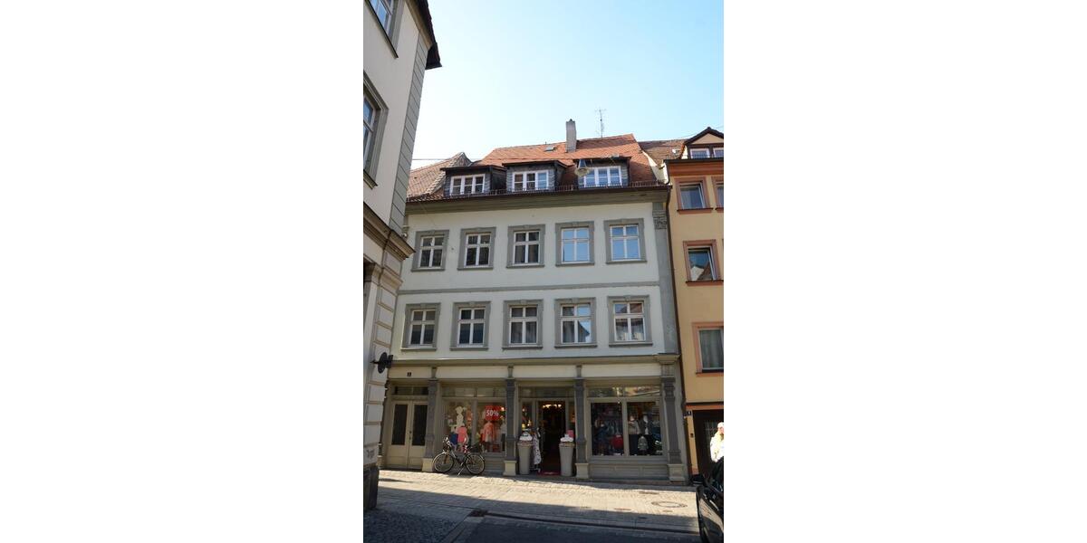 Etagenwohnung Bamberg Am Bruderwald - 3 Zimmer, 91 m&sup2;, 1.100&euro; | Angebot:25298451