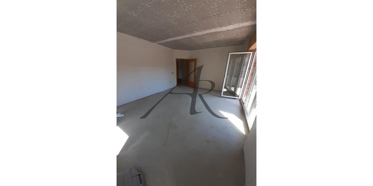 Etagenwohnung Stendal - 2 Zimmer, 63 m&sup2;, 540&euro; | Angebot:26423861