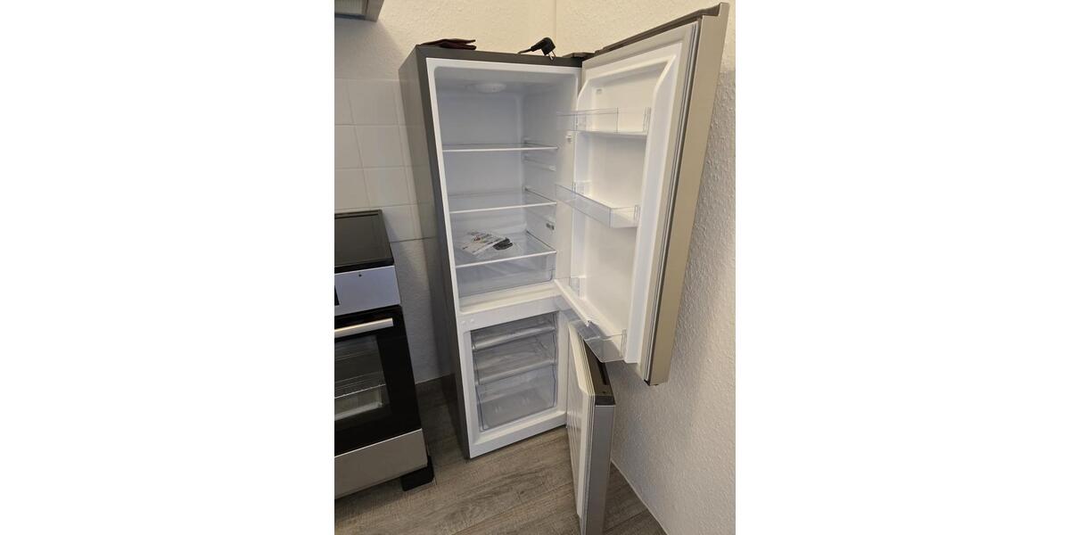 Etagenwohnung Kiel Ellerbek - 1 Zimmer, 40 m&sup2;, 499&euro; | Angebot:25311317