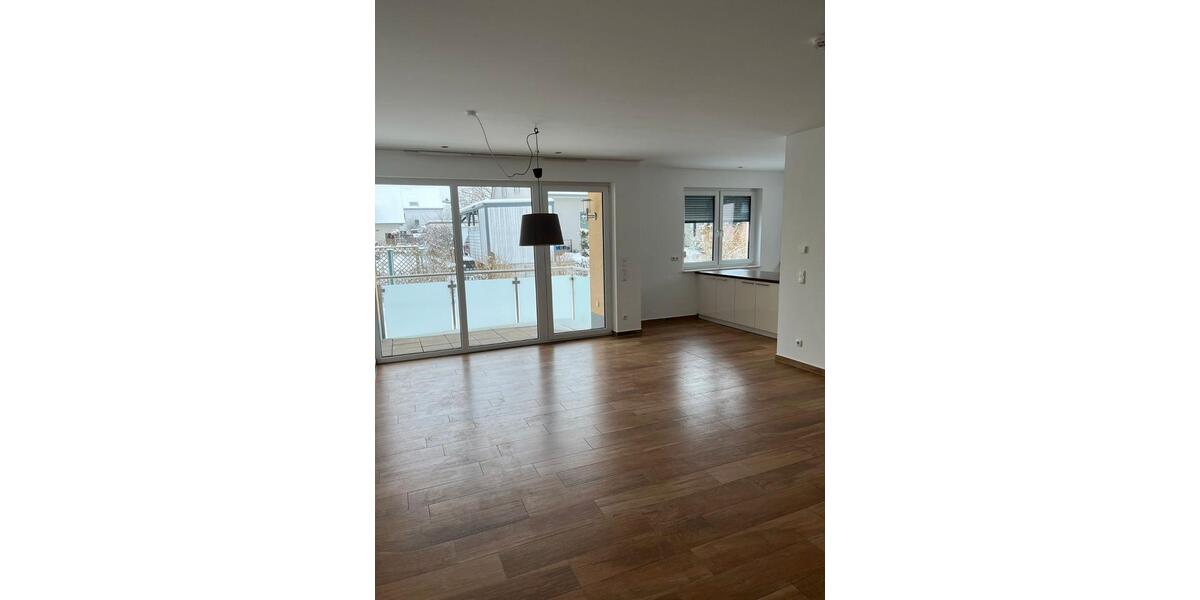 Etagenwohnung Bovenden - 4 Zimmer, 109 m&sup2;, 1.440&euro; | Angebot:26004691