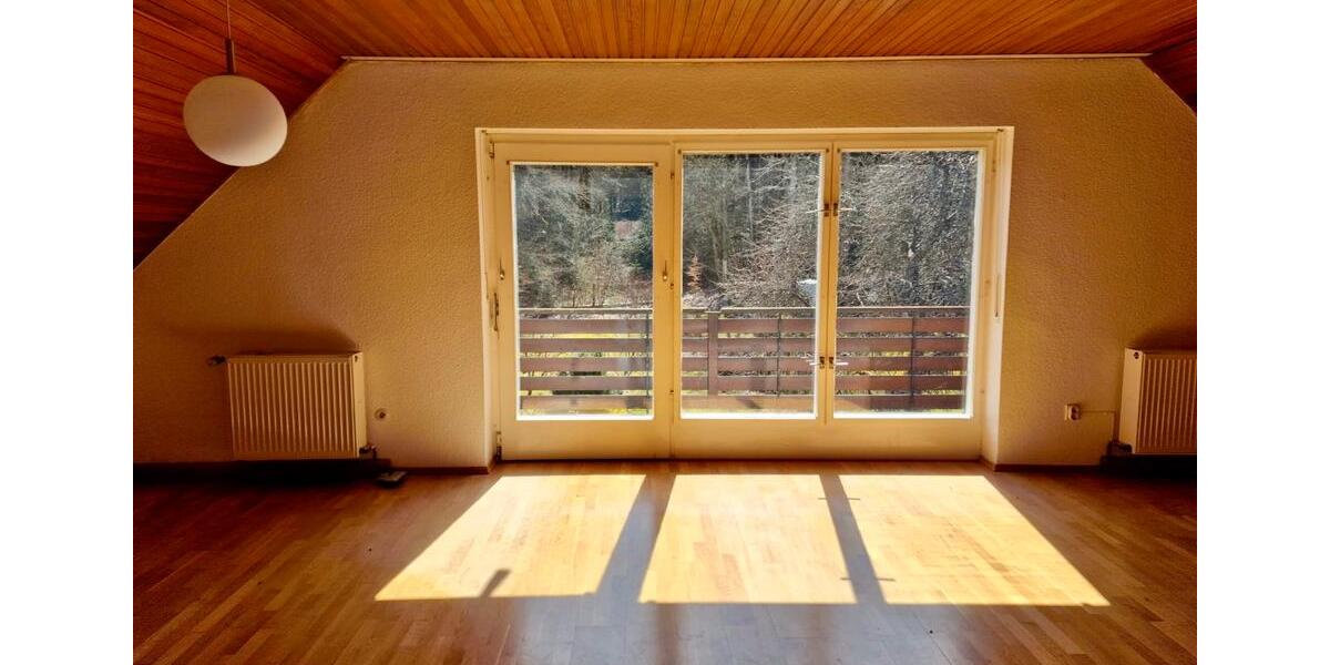 Etagenwohnung Tröstau - 2 Zimmer, 62 m&sup2;, 460&euro; | Angebot:26579864