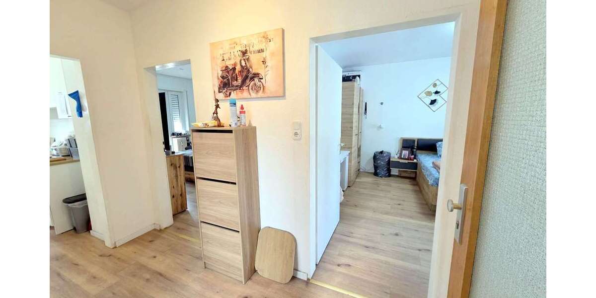 Etagenwohnung Offenbach am Main Seckbach - 3 Zimmer, 79 m&sup2;, 1.100&euro; | Angebot:26758571